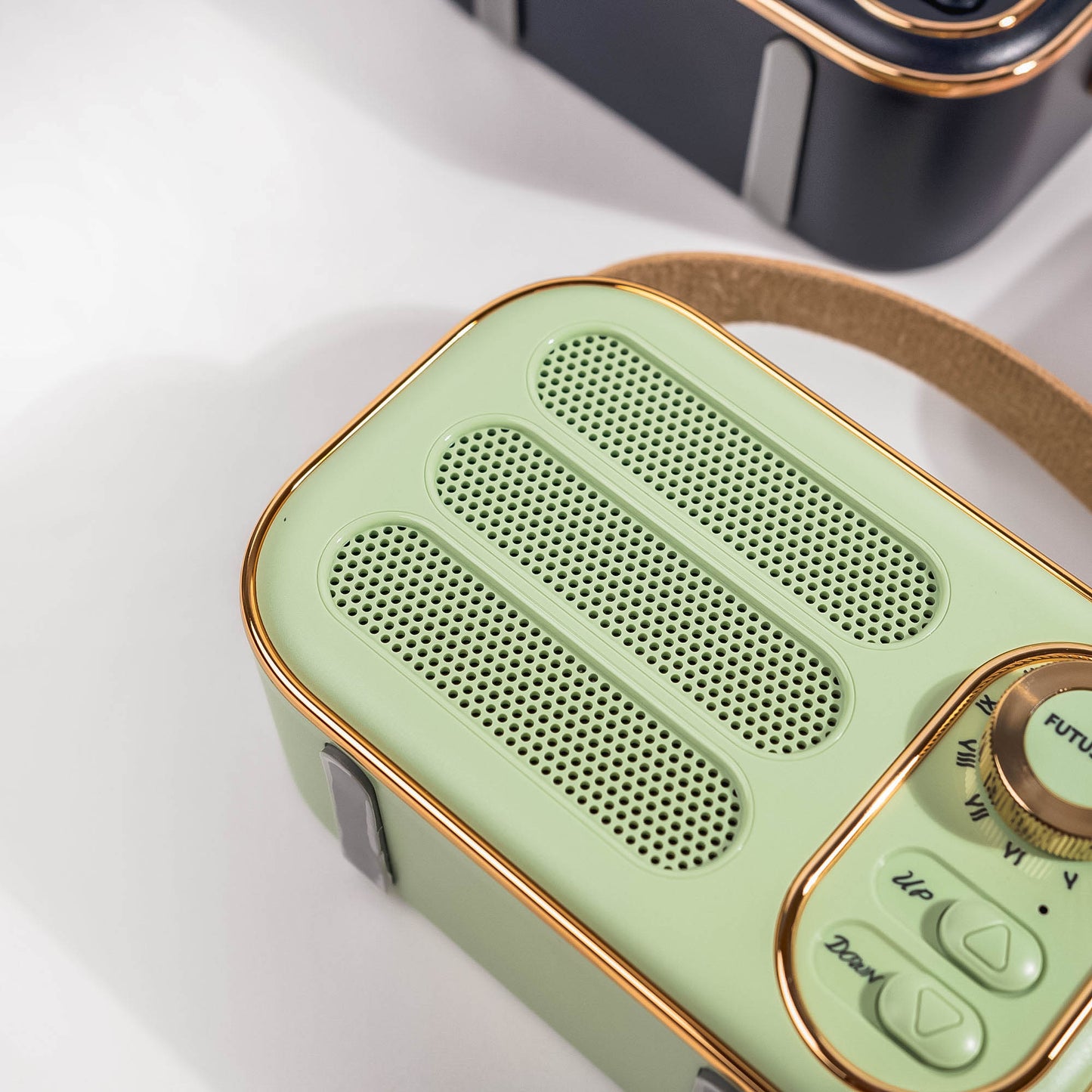 Vintage Bluetooth Speaker