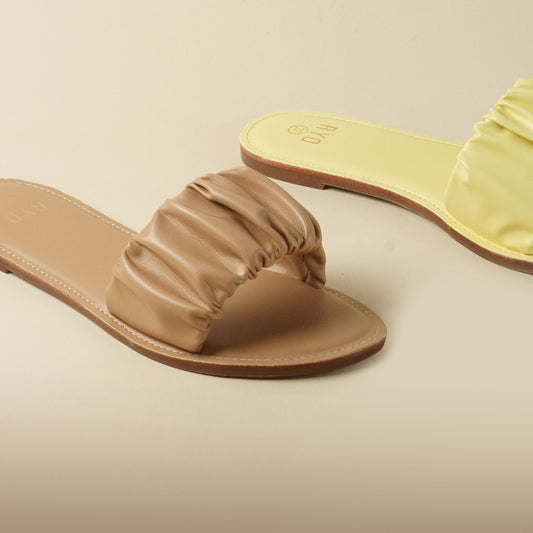 XIN Sandals